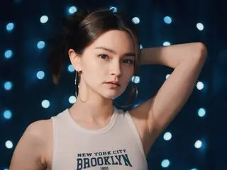 EliClark camshow nude