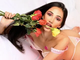 SarahThomsoon livejasmine cam
