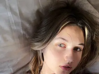 LillyEyes pictures livejasmin